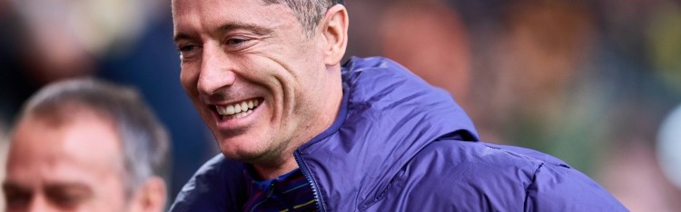 开云体育首页登陆-西媒：莱万结束国家队比赛返回巴塞罗那，他已收到巴萨续约提案