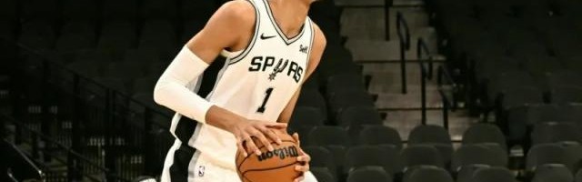 开云体育线上网站-进攻端还差得多！高管眼中文班亚马难和KD相提并论