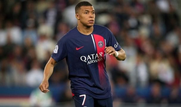 开云体育线上网站-名宿：姆巴佩在巴黎浪费黄金年华 赶紧转会吧